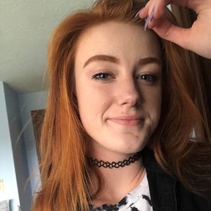 Meet your Posher, Tia